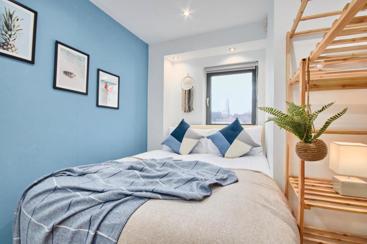 Large Duplex Penthouse - Parking Apartment Leeds  Exterior photo